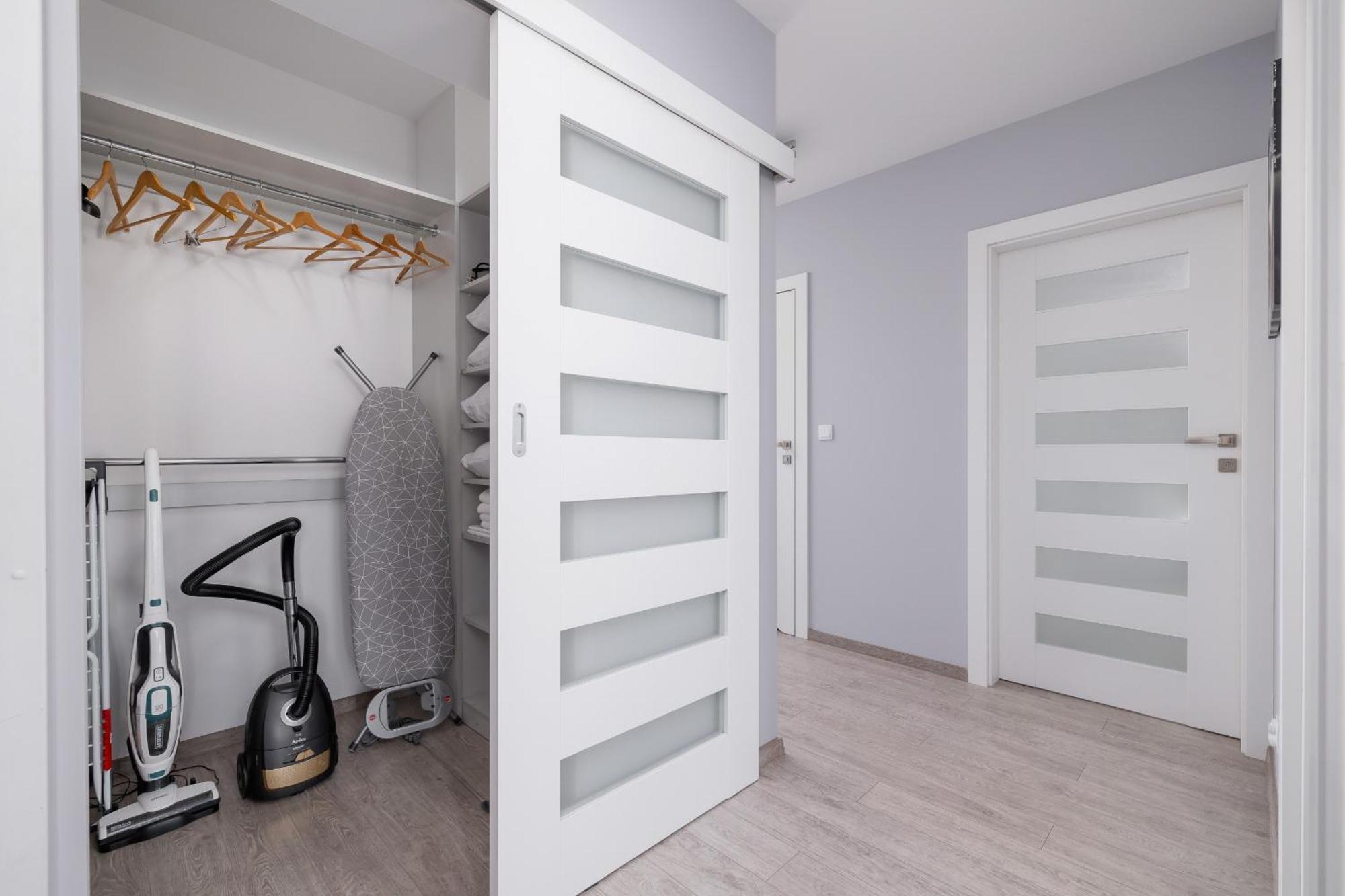 Cracow Pradnik Spacious & Family Apartment With 3 Bedroom By Renters Prestige Kraków Zewnętrze zdjęcie